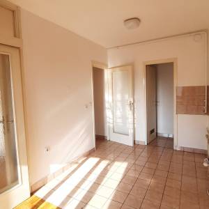 TREŠNJEVKA - Selska cesta - poslovni prostor 70 m2, odlična lokacija