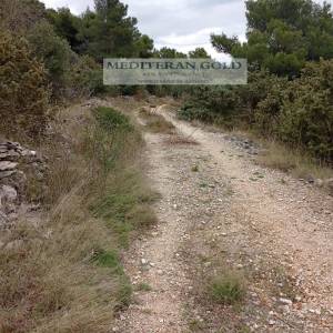 Trogir, Čiovo, poviše kampa Rožac, prodaje se negrađevno zemljište