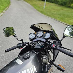 YAMAHA XJ600 1987GOD