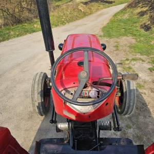 Zetor 2511 ima papire