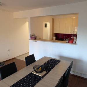 3-sobni stan u Čakovcu (Martane), 119 m² - balkon, park., garaža, dvor