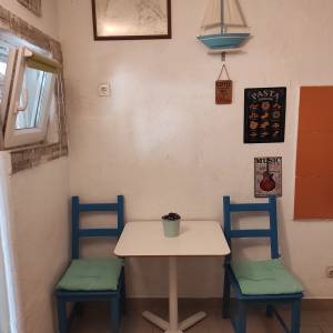 Apartmani na otoku Krku u mjestu Omišalj - 200m od plaže