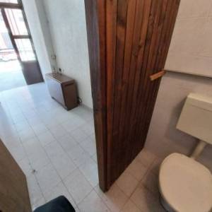 ATRAKTIVNI MALI LOKAL/POSLOVNI PROSTOR  ZA NAJAM!