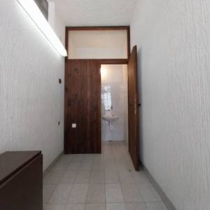 ATRAKTIVNI MALI LOKAL/POSLOVNI PROSTOR  ZA NAJAM!