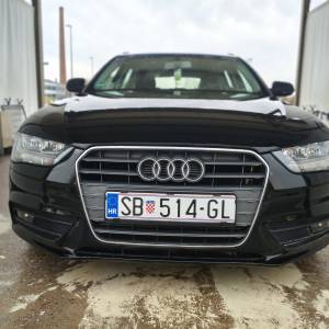 Audi A4 Avant 2,0 TDI Veliki servis.reg:7/26 tempomat,el.gepek..