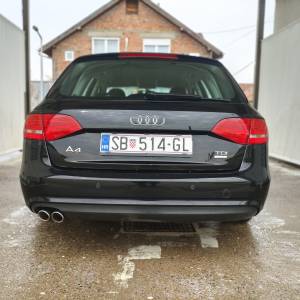 Audi A4 Avant 2,0 TDI Veliki servis.reg:7/26 tempomat,el.gepek..