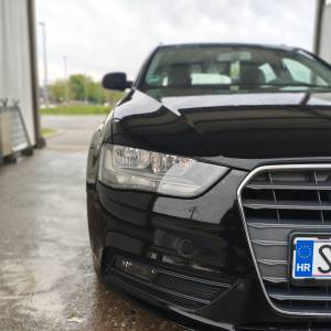 Audi A4 Avant 2,0 TDI Veliki servis.reg:7/26 tempomat,el.gepek..