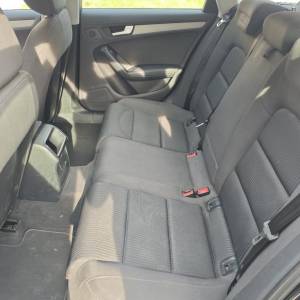 Audi A4 Avant 2,0 TDI Veliki servis.reg:7/26 tempomat,el.gepek..