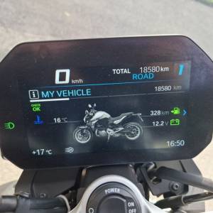 BMW F 900 R , reg. 02/2027, 19500 KM, 2021. god.