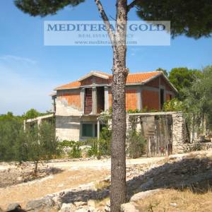 Brač, Milna samostojeća kuća, pogled