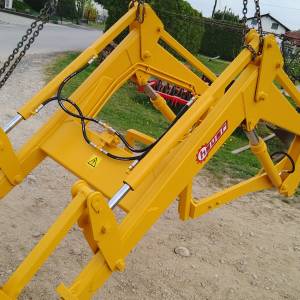 Čelni UTOVARIVAČ HAUER