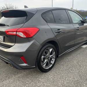 Ford Focus  1.0 EcoBoost STline automatik