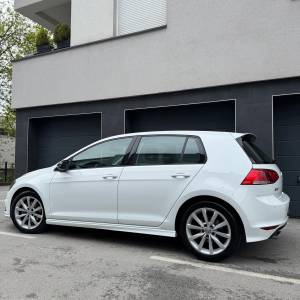GOLF VII 2.0TDI DSG R-line //91tkm//prvi vlasnik//HR auto//odličan//