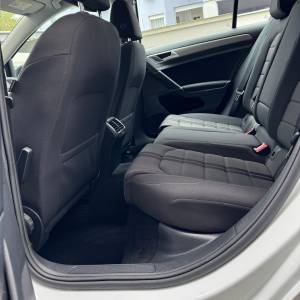 GOLF VII 2.0TDI DSG R-line //91tkm//prvi vlasnik//HR auto//odličan//