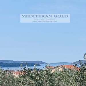 Građevinsko zemljište, Trogir, 1.600m²