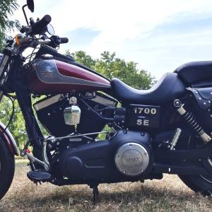 Harley Davidson FXDBB 103 specijal edition custom 1690 cm3, 2015 god.