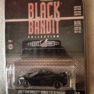 Hitno prodaja cijele kolekcije