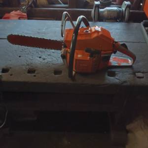 Husqvarna 44 rancher profesionall