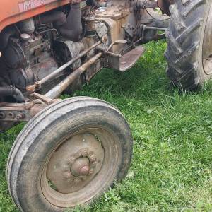 IMT 539 registriran.3/27 VELIKI GRĐEVAC