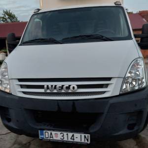 Iveco 35c15 hladnjača sa rampom