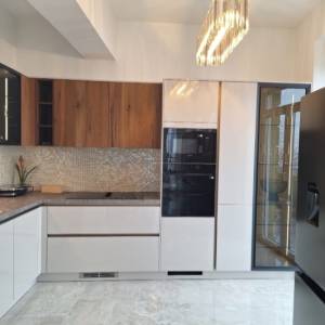 IZNAJMLJUJE SE LUKSUZNI STAN U ZAGREBU ( BIJENIK )