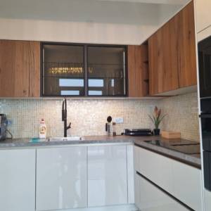 IZNAJMLJUJE SE LUKSUZNI STAN U ZAGREBU ( BIJENIK )