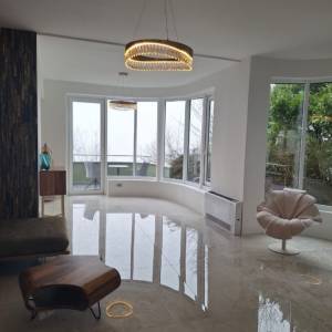 IZNAJMLJUJE SE LUKSUZNI STAN U ZAGREBU ( BIJENIK )