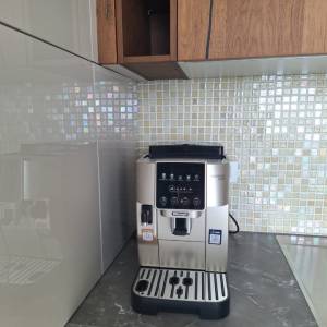 IZNAJMLJUJE SE LUKSUZNI STAN U ZAGREBU ( BIJENIK )