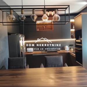 IZNAJMLJUJE SE LUKSUZNI STSN U ZAGREBU