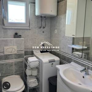 IZNAJMLJUJE SE STAN U MAKARSKOJ