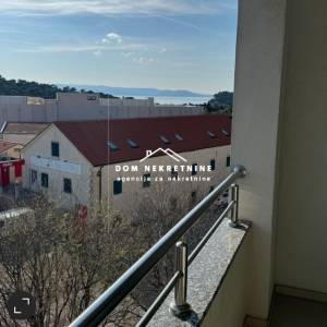 IZNAJMLJUJE SE STAN U MAKARSKOJ