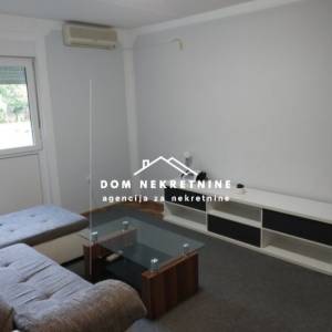 IZNAJMLJUJE SE STAN U OSIJEKU ( JUG 2 )