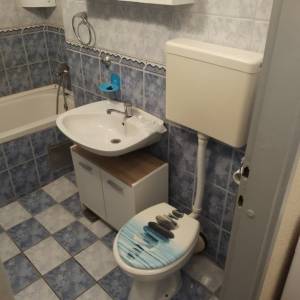 IZNAJMLJUJE SE STAN U OSIJEKU ( JUG 2 )