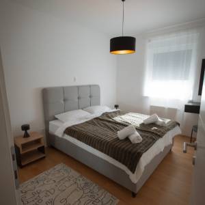 IZNAJMLJUJE SE STAN U OSIJEKU