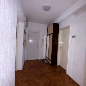 IZNAJMLJUJE SE STAN U OSIJEKU