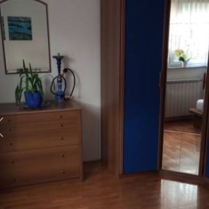 IZNAJMLJUJE SE STAN U ZAGREBU NA GORNJEM BUKOVCU