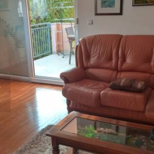 IZNAJMLJUJE SE STAN U ZAGREBU NA GORNJEM BUKOVCU