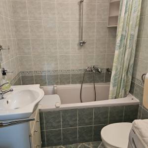 Iznajmljujem stan 60m2