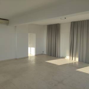 Iznajmljujemo Poslovni prostor, površine 80 m2, Maksimir, Remete 125