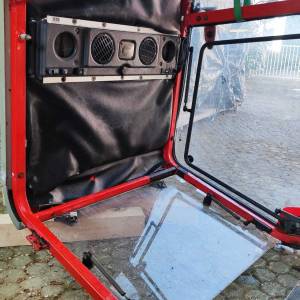 Kabina za Antonio Carraro 3800