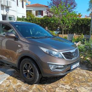 KIA Sportage 1.7 CRDi, 2011.g., 188 tkm – uredan, servisiran