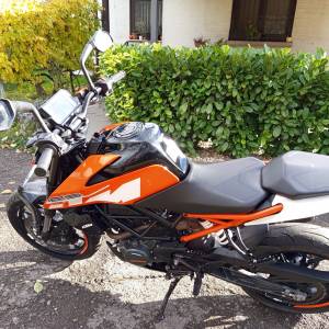 KTM DUKE 125