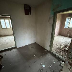 Kuća na prodaju sa voćnjakom, poljoprivrednim zemljištem i šumom