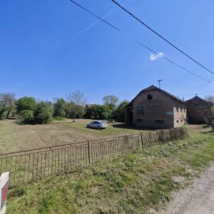 Kuća sa voćnjakom, poljoprivrednim zemljištem i šumom , 34 000 m2