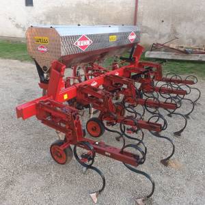 Kultivator 4 reda KUHN preklopni