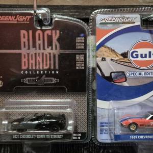 Lot od 20 modela autica