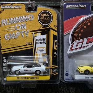 Lot od 20 modela autica