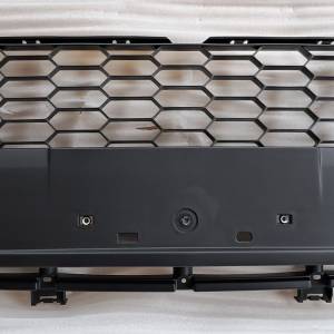 MAZDA 2 (DE) - Maska branika prednja srednja NOVO!!!