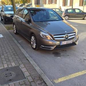 Mercedes Benz B klasa