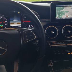 Mercedes C220D, AVANGARDE, Burmester, 8xALU, krovni nosači,reg.10/2026